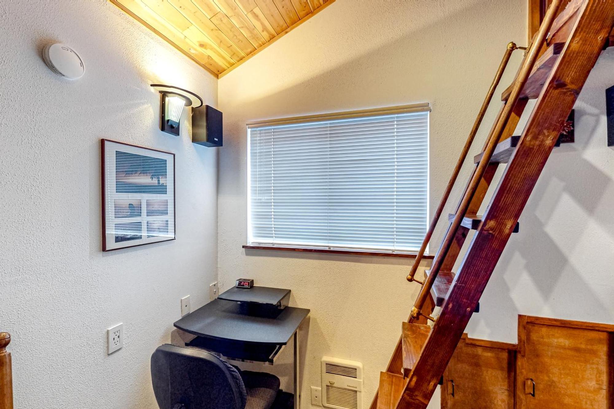 Phinney Hideaway *